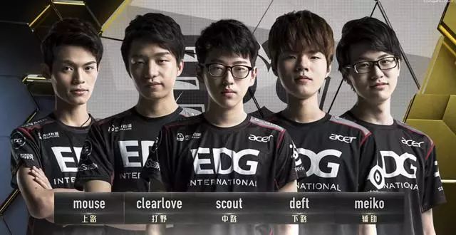 又一高峰 又一高峰